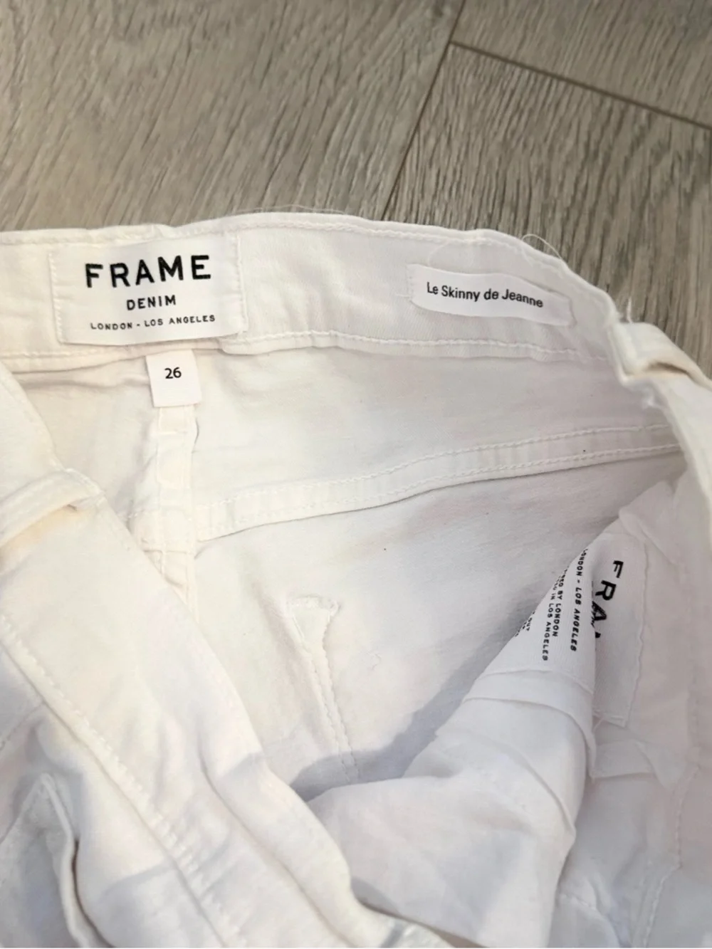 Frame Denim White Ripped Skinny Jeans - Picture 4 of 8